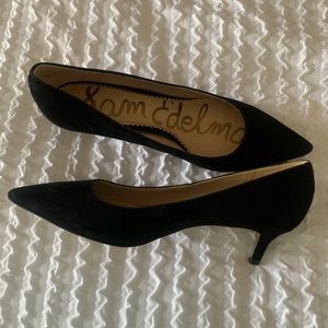 Dori Suede Heel black
